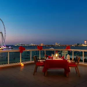 5* Üdülőközpont Sheraton Jumeirah